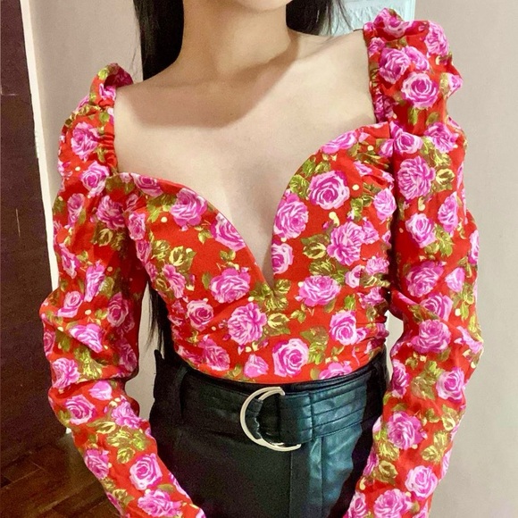Zara Tops - Zara red & pink floral Long sleeve blouse size Small NWT #121